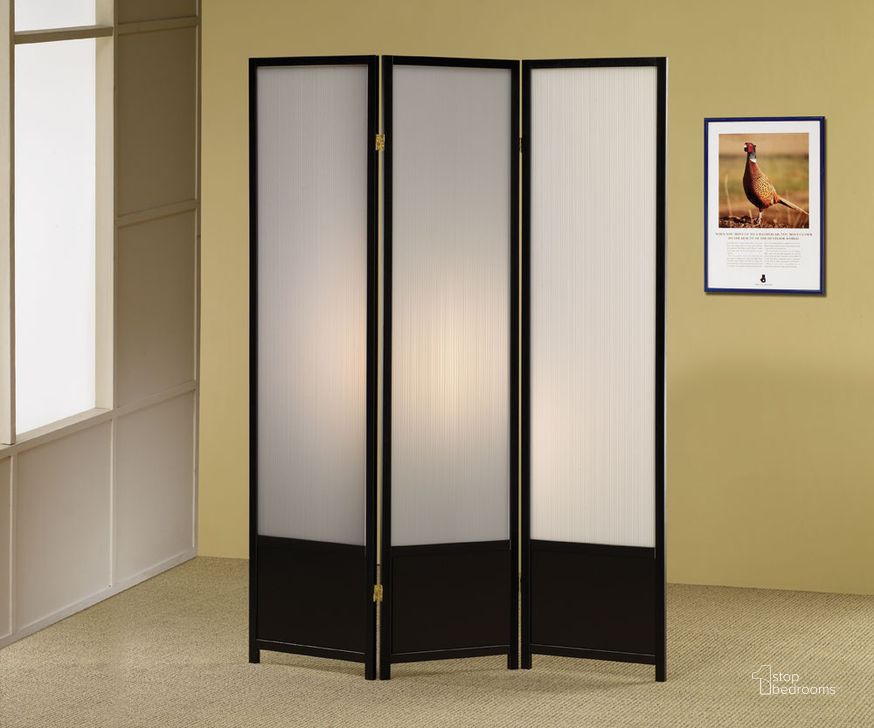 The appearance of Black Folding Screen 900120 designed by Coaster in the modern / contemporary interior design. This black piece of furniture  was selected by 1StopBedrooms from Black Collection to add a touch of cosiness and style into your home. Sku: 900120. Material: Metal. Product Type: Room Divider. Image1
