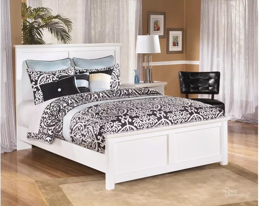 The appearance of Bostwick Shoals Queen Panel Bed designed by Signature Design by Ashley in the country / farmhouse interior design. This white piece of furniture  was selected by 1StopBedrooms from Bostwick Shoals Collection to add a touch of cosiness and style into your home. Sku: B139-54;B139-57;B139-96. Bed Type: Panel Bed. Material: Wood. Product Type: Panel Bed. Bed Size: Queen. Image1