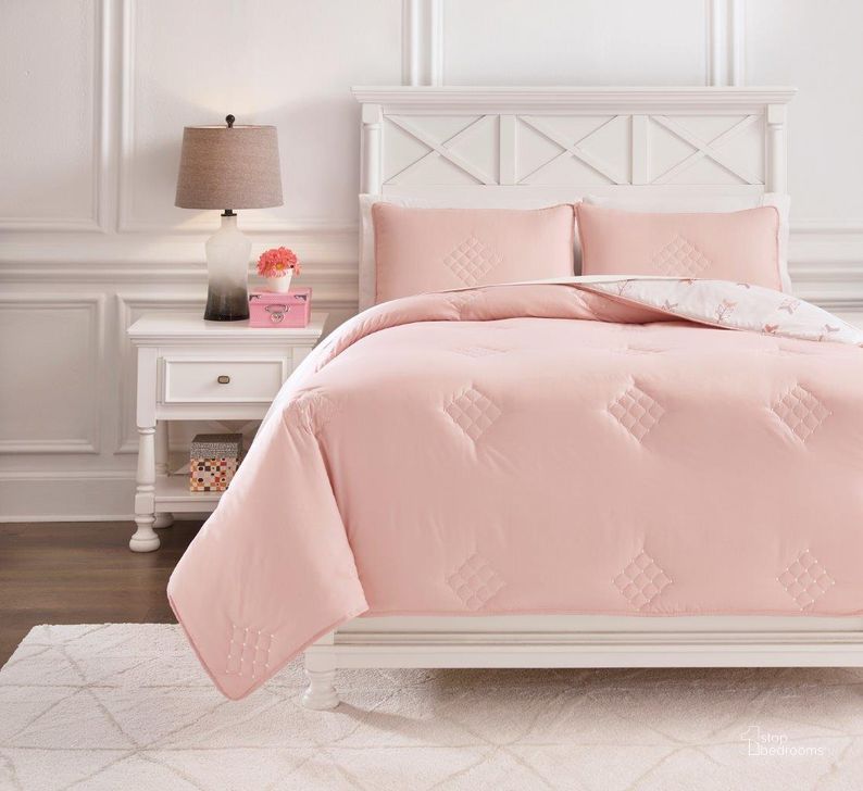 The appearance of Braxson Pink/White/Gray Bedding and Comforter Set 0qd24494088 designed by Isaac Tahari in the transitional interior design. This pink/white/gray piece of furniture  was selected by 1StopBedrooms from Braxson Collection to add a touch of cosiness and style into your home. Sku: Q901003F. Material: Fabric. Product Type: Comforter Set. Image1