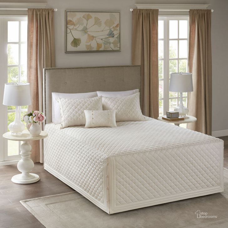 The appearance of Breanna Cotton Tailored Percale Queen Bedspread Set In Ivory designed by Olliix in the transitional interior design. This ivory piece of furniture  was selected by 1StopBedrooms from Breanna Collection to add a touch of cosiness and style into your home. Sku: MP13-5485. Bed Size: Queen. Material: Cotton. Product Type: Comforter Set. Image1