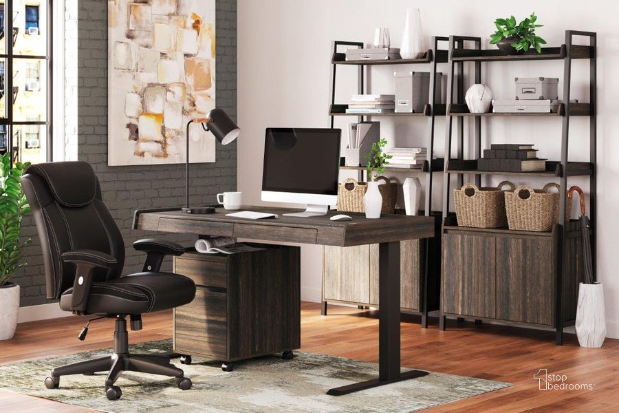The appearance of Breyson Dark Brown Home Office Set designed by Artisan Elegance in the modern / contemporary interior design. This dark brown piece of furniture  was selected by 1StopBedrooms from Breyson Collection to add a touch of cosiness and style into your home. Sku: H304-29;H220-06A. Material: Wood. Product Type: Home Office Set. Image1