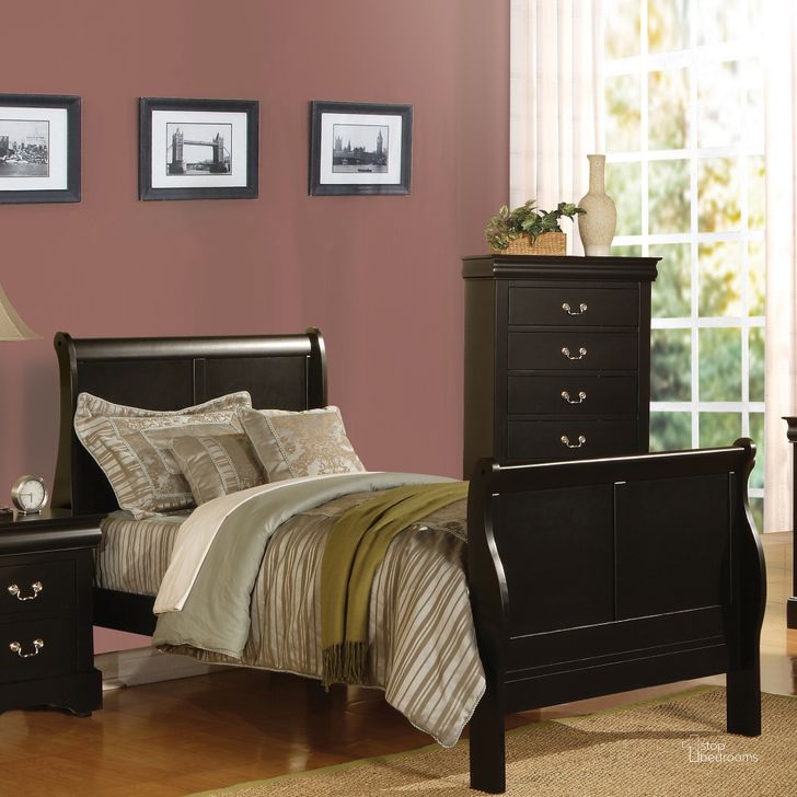 The appearance of Bryland Black Full Sleigh Bed designed by Isaac Tahari in the transitional interior design. This black piece of furniture  was selected by 1StopBedrooms from Bryland Collection to add a touch of cosiness and style into your home. Sku: 19508F-HF;19509F-R. Bed Type: Sleigh Bed. Material: Wood. Product Type: Sleigh Bed. Bed Size: Full. Image1