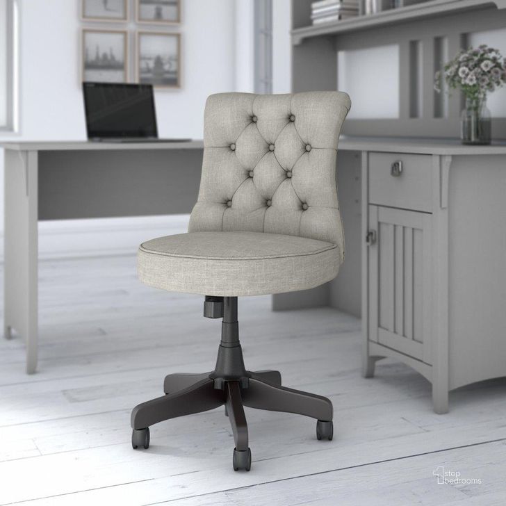 The appearance of Bush Furniture Salinas Mid Back Tufted Office Chair in Light Gray Fabric designed by Bush Furniture in the country / farmhouse interior design. This light gray piece of furniture  was selected by 1StopBedrooms from Salinas Collection to add a touch of cosiness and style into your home. Sku: SAL009LG. Product Type: Office Chair. Image1