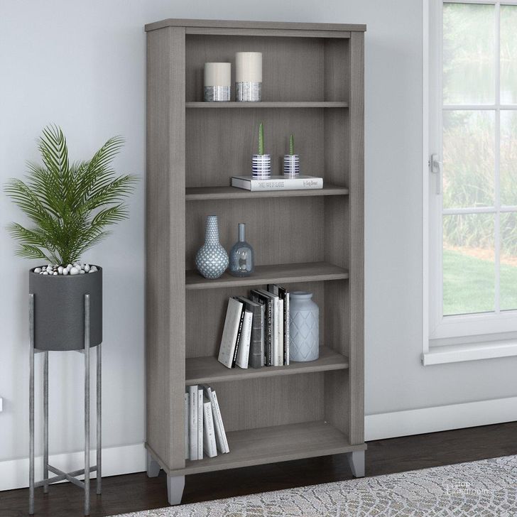 The appearance of Bush Furniture Somerset Tall 5 Shelf Bookcase in Platinum Gray designed by Bush Furniture in the modern / contemporary interior design. This platinum gray piece of furniture  was selected by 1StopBedrooms from Somerset Collection to add a touch of cosiness and style into your home. Sku: WC81265. Product Type: Bookcase. Image1