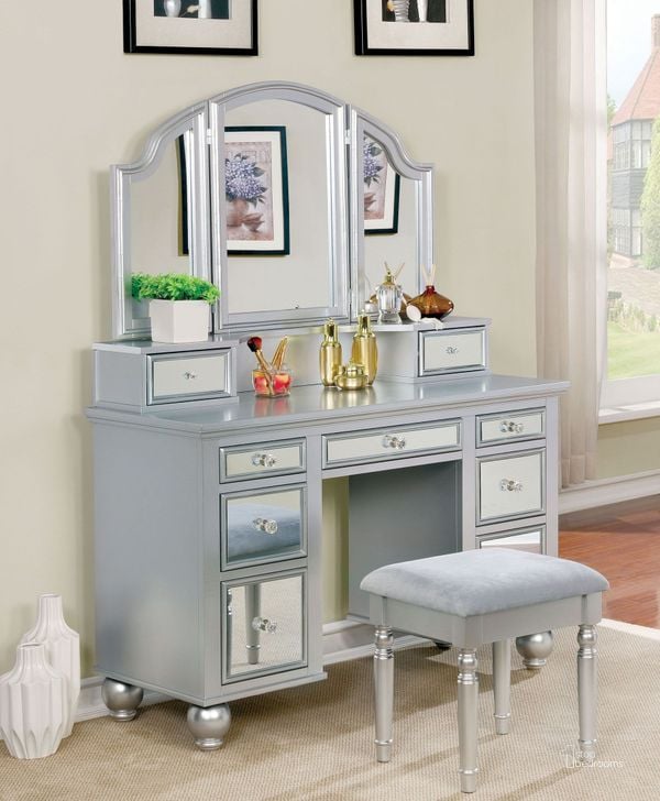The appearance of Tracy Silver Vanity With Stool designed by Furniture of America in the modern / contemporary interior design. This silver piece of furniture  was selected by 1StopBedrooms from Tracy Collection to add a touch of cosiness and style into your home. Sku: CM-DK6162SV. Material: Wood. Product Type: Vanity Set. Image1