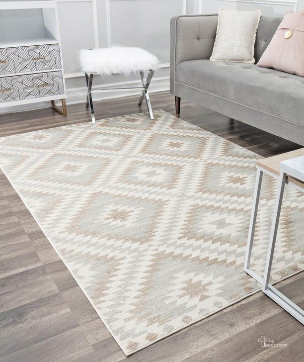 The appearance of CosmoLiving By Cosmopolitan Soleil BR30K Sea Breeze Tribal Moroccan gray 8'9 x 12' Area Rug designed by Rugs America in the moroccan interior design. This gray piece of furniture  was selected by 1StopBedrooms from Soleil Collection to add a touch of cosiness and style into your home. Sku: RA30491. Material: Polypropylene. Product Type: Area Rugs. Image1