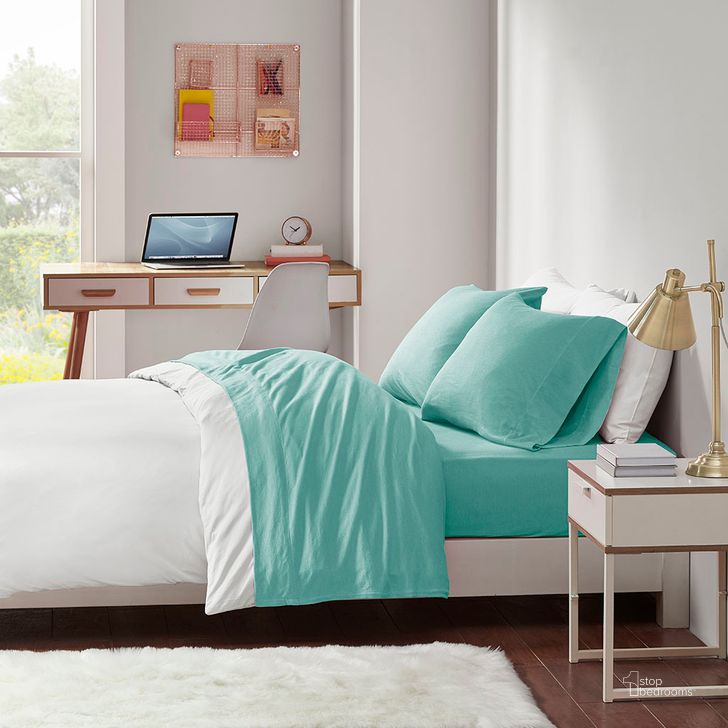 The appearance of Cotton And Polyester Jersey Knit Twin Sheet Set In Aqua designed by Olliix in the transitional interior design. This aqua piece of furniture  was selected by 1StopBedrooms from Cotton Blend Jersey Knit Collection to add a touch of cosiness and style into your home. Sku: ID20-695. Material: Polyester. Bed Size: Twin. Product Type: Bed Sheet. Image1