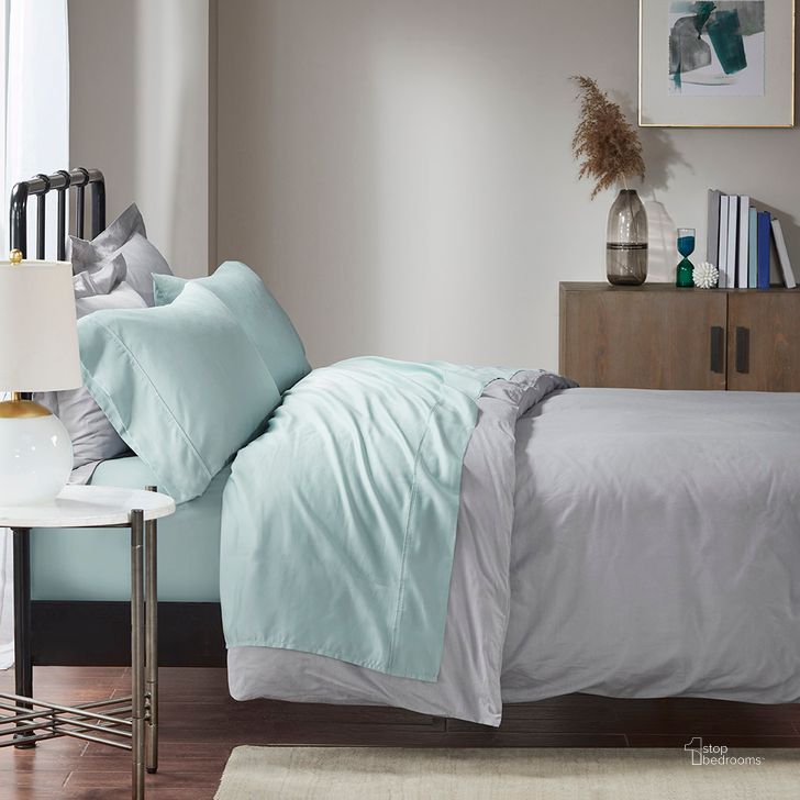 The appearance of Cotton And Polyester Solid Queen Sheet Set In Seafoam designed by Olliix in the transitional interior design. This seafoam piece of furniture  was selected by 1StopBedrooms from 1500 Thread Count Collection to add a touch of cosiness and style into your home. Sku: MP20-4855. Material: Polyester. Bed Size: Queen. Product Type: Bed Sheet. Image1