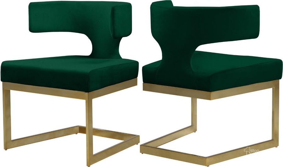The appearance of Deasia Green Velvet Dining Chair designed by Furnique in the modern / contemporary interior design. This green velvet piece of furniture  was selected by 1StopBedrooms from Deasia Collection to add a touch of cosiness and style into your home. Sku: 953Green-C. Product Type: Dining Chair. Material: Velvet. Image1