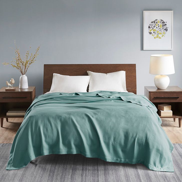 The appearance of Egyptian Cotton Solid Twin Blanket In Teal designed by Olliix in the transitional interior design. This teal piece of furniture  was selected by 1StopBedrooms from Egyptian Cotton Collection to add a touch of cosiness and style into your home. Sku: MP51N-6431. Bed Size: Twin. Material: Cotton. Product Type: Throw. Image1