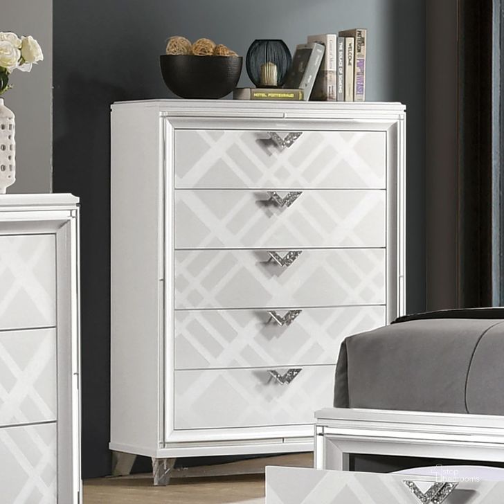 The appearance of Emmeline Chest In White designed by Furniture of America in the modern / contemporary interior design. This white piece of furniture  was selected by 1StopBedrooms from Emmeline Collection to add a touch of cosiness and style into your home. Sku: FOA7147WH-C. Material: Wood. Product Type: Chest. Image1