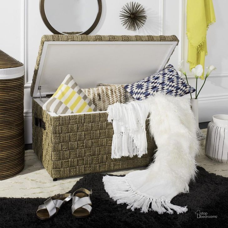 The appearance of Faux Fur Alexi 20 X 80 Bed Runner THR750A-2080 designed by Safavieh in the glam interior design. This white piece of furniture  was selected by 1StopBedrooms from Faux Collection to add a touch of cosiness and style into your home. Sku: THR750A-2080. Product Type: Pillows and Throw. Material: Acrylic. Image1