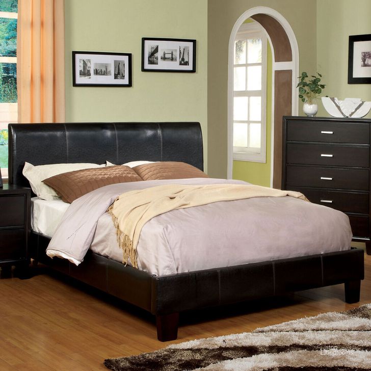 The appearance of Villa Park California King Bed In Espresso designed by Furniture of America in the modern / contemporary interior design. This espresso piece of furniture  was selected by 1StopBedrooms from Villa Park Collection to add a touch of cosiness and style into your home. Sku: CM7007CK-HB;CM7007CK-FBR. Bed Type: Panel Bed. Material: Wood. Product Type: Panel Bed. Bed Size: California King. Image1