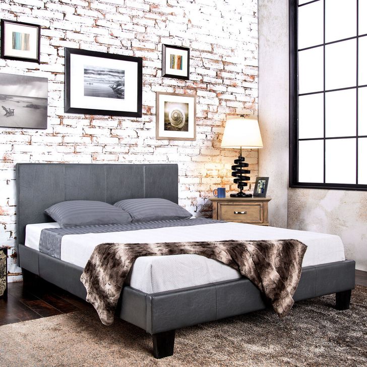 The appearance of Winn Park California King Bed In Gray designed by Furniture of America in the modern / contemporary interior design. This gray piece of furniture  was selected by 1StopBedrooms from Winn Park Collection to add a touch of cosiness and style into your home. Sku: CM7008GY-CK-HB-VN;CM7008GY-CK-FBR-VN. Bed Type: Platform Bed. Material: Wood. Product Type: Platform Bed. Bed Size: California King. Image1