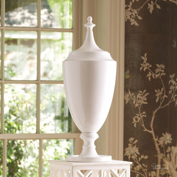 The appearance of Grande Urn With Lid In White designed by Global Views in the modern / contemporary interior design. This white piece of furniture  was selected by 1StopBedrooms from Grande Collection to add a touch of cosiness and style into your home. Sku: 8.81714. Material: Ceramic. Product Type: Decorative Accessory. Image1