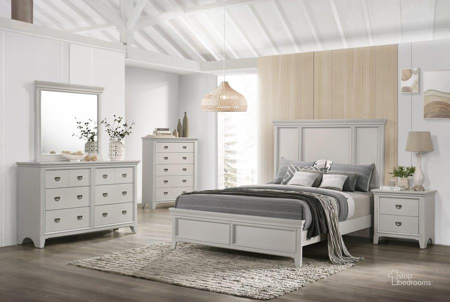 The appearance of Grey Meadow King Bed designed by Bernards in the modern / contemporary interior design. This grey piece of furniture  was selected by 1StopBedrooms from Grey Meadow Collection to add a touch of cosiness and style into your home. Sku: 200-110. Bed Type: Panel Bed. Product Type: Panel Bed. Bed Size: King. Material: Rubberwood.