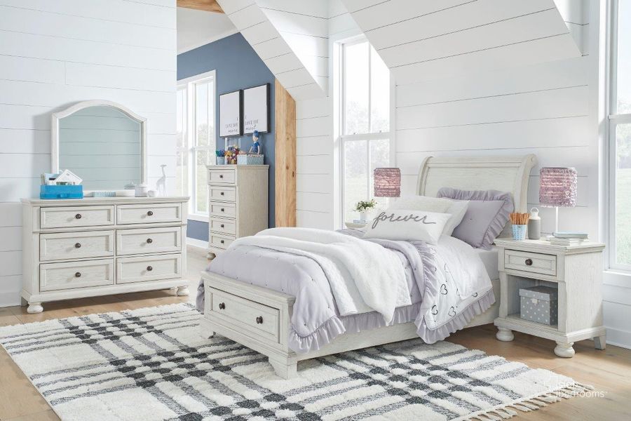 The appearance of Hallersville Antique White Storage Bed Bedroom Set 0qd24495670 designed by Isaac Tahari in the transitional interior design. This antique white piece of furniture  was selected by 1StopBedrooms from Hallersville Collection to add a touch of cosiness and style into your home. Sku: B742-183;B742-52S;B742-53;B742-91. Bed Type: Storage Bed. Material: Wood. Product Type: Storage Bed. Bed Size: Twin. Image1