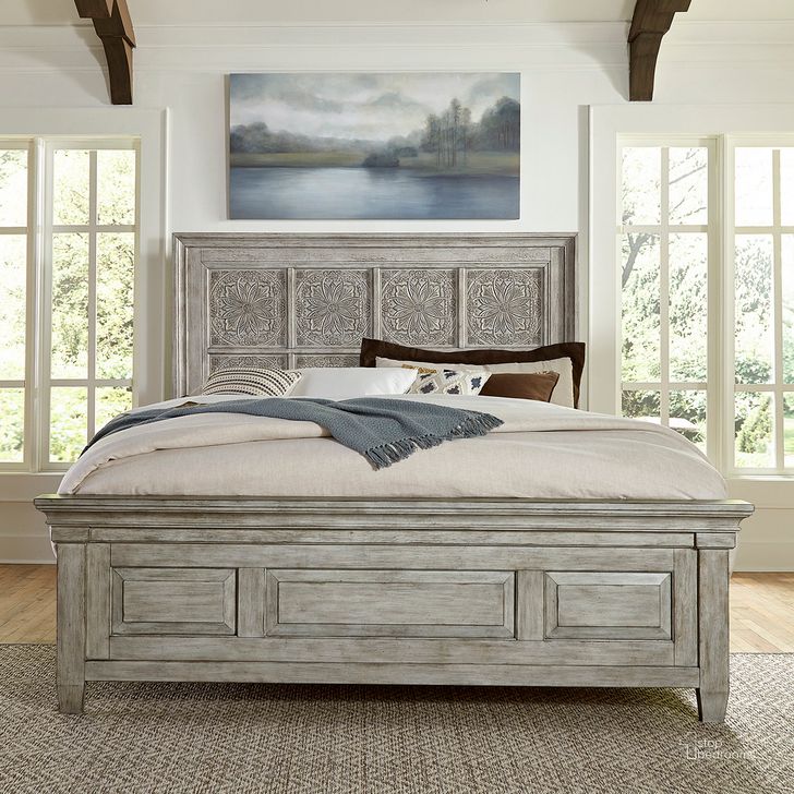 The appearance of Heartland Decorative Panel Bed (King) designed by Liberty in the transitional interior design. This antique white piece of furniture  was selected by 1StopBedrooms from Heartland Collection to add a touch of cosiness and style into your home. Sku: 824-BR15H;824-BR16;824-BR90. Bed Type: Panel Bed. Product Type: Panel Bed. Bed Size: King. Material: Rubberwood. Image1