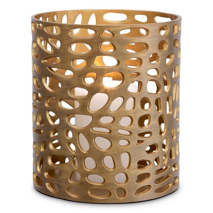 The appearance of Hurricane Dix S Vintage Brass Finish designed by Eichholtz in the modern / contemporary interior design. This brass piece of furniture  was selected by 1StopBedrooms from Dix Collection to add a touch of cosiness and style into your home. Sku: 116669. Product Type: Decorative Accessory. Material: Brass. Image1