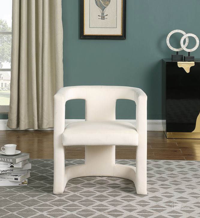 The appearance of June Velvet Arm Chair In Cream designed by Best Master Furniture in the modern / contemporary interior design. This cream piece of furniture  was selected by 1StopBedrooms from June Collection to add a touch of cosiness and style into your home. Sku: JJ041C. Product Type: Arm Chair. Material: Velvet. Image1