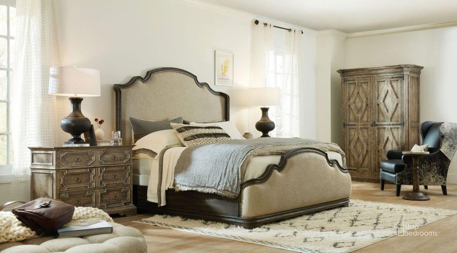 The appearance of La Grange Beige Fayette Upholstered Panel Bedroom Set designed by Hooker in the traditional interior design. This beige piece of furniture  was selected by 1StopBedrooms from La Grange Collection to add a touch of cosiness and style into your home. Sku: 6960-90851-89;6960-90852-89;6960-90853-89;6960-90016-80. Bed Type: Panel Bed. Material: Fabric. Product Type: Panel Bed. Bed Size: Queen.