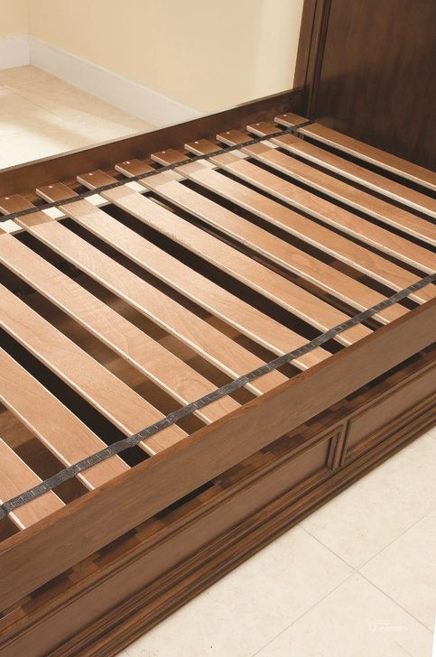The appearance of Twin Slat Pack designed by American Woodcrafters in the traditional interior design. This brown piece of furniture  was selected by 1StopBedrooms from Heartland Collection to add a touch of cosiness and style into your home. Sku: 000-330. Material: Wood. Product Type: Slat Roll. Bed Size: Twin.