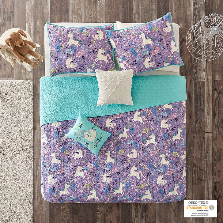 The appearance of Lola Cotton Printed 5Pcs Queen Coverlet Set In Purple designed by Olliix in the transitional interior design. This purple piece of furniture  was selected by 1StopBedrooms from Lola Collection to add a touch of cosiness and style into your home. Sku: UHK13-0053. Material: Polyester. Bed Size: Queen. Product Type: Coverlet Set. Image1