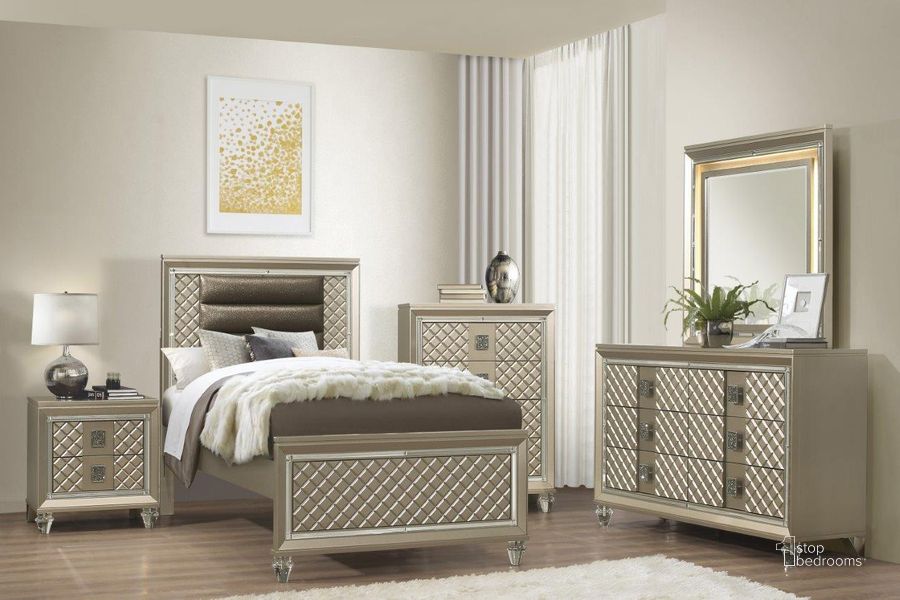 The appearance of Loudon Champagne Metallic Youth Platform Bedroom Set designed by Homelegance in the transitional interior design. This gold piece of furniture  was selected by 1StopBedrooms from Loudon Collection to add a touch of cosiness and style into your home. Sku: B1515T-1;B1515T-2;B1515T-3;B1515-4. Bed Type: Platform Bed. Material: Wood. Product Type: Platform Bed. Bed Size: Twin. Image1