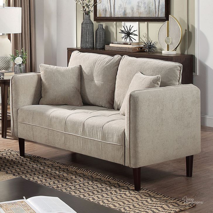 The appearance of Lynda Loveseat With Pillows In Light Gray designed by Furniture of America in the modern / contemporary interior design. This light gray piece of furniture  was selected by 1StopBedrooms from Lynda Collection to add a touch of cosiness and style into your home. Sku: CM6736LG-LV. Product Type: Loveseat. Material: Chenille. Image1
