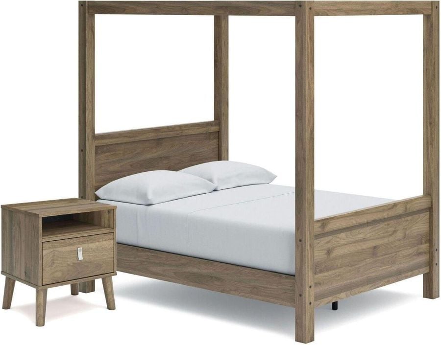 The appearance of Malartic Honey Canopy Bed Bedroom Set 0qd24401994 designed by Luxury Loft in the modern / contemporary interior design. This honey piece of furniture  was selected by 1StopBedrooms from Malartic Collection to add a touch of cosiness and style into your home. Sku: EB1187-181;EB1187-186;EB1187-189;EB1187-291. Bed Type: Canopy Bed. Product Type: Canopy Bed. Image1