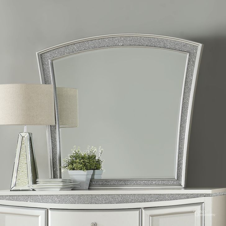 The appearance of Maverick Mirror designed by ACME in the glam interior design. This platinum piece of furniture  was selected by 1StopBedrooms from Maverick Collection to add a touch of cosiness and style into your home. Sku: 21804. Material: Wood. Product Type: Dresser Mirror. Image1