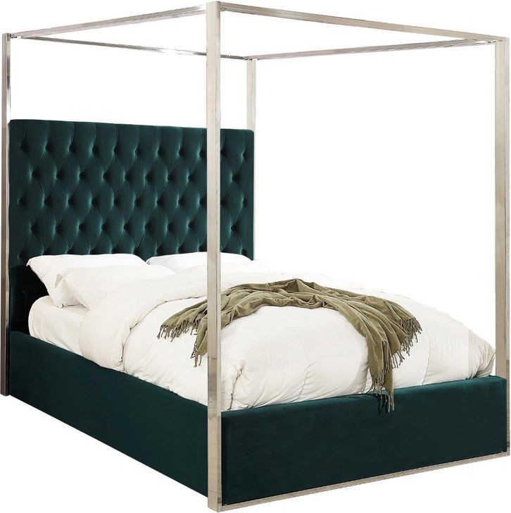 The appearance of Meridian PorterGreenQ Porter Series  Queen Size Canopy Bed designed by Meridian in the modern / contemporary interior design. This green velvet piece of furniture  was selected by 1StopBedrooms from Porter Collection to add a touch of cosiness and style into your home. Sku: PorterGreen-Q-1;PorterGreen-Q-2. Bed Type: Canopy Bed. Product Type: Canopy Bed. Bed Size: Queen. Material: Velvet. Image1