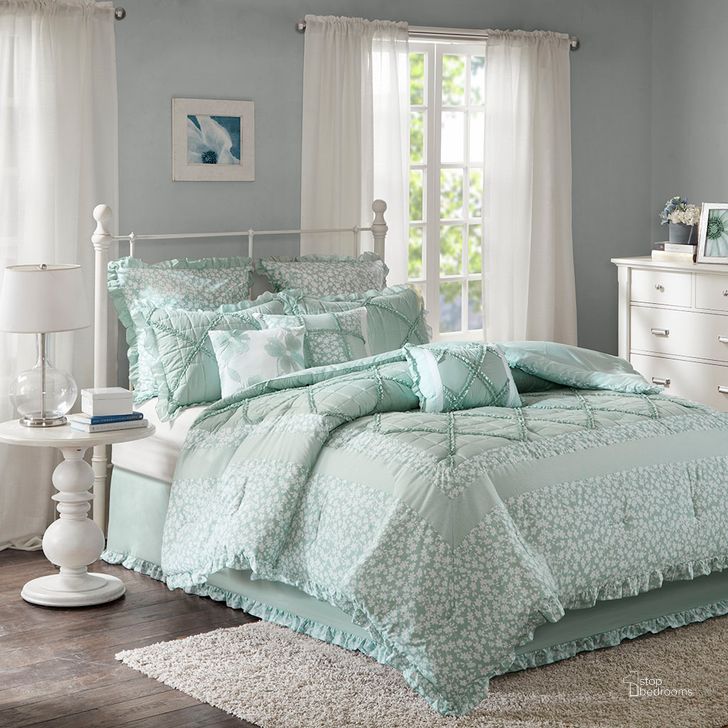 The appearance of Mindy Cotton Percale Printed Pieced Tufted 9Pcs King Comforter Set In Seafoam designed by Olliix in the country / farmhouse interior design. This seafoam piece of furniture  was selected by 1StopBedrooms from Mindy Collection to add a touch of cosiness and style into your home. Sku: MP10-3632. Material: Polyester. Bed Size: King. Product Type: Comforter Set. Image1
