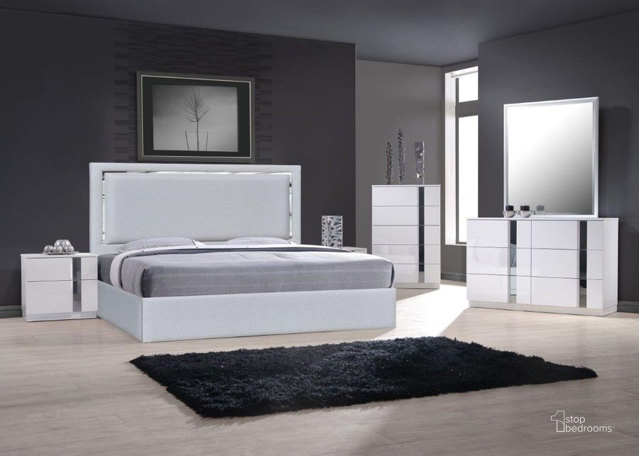 The appearance of Monet Silver Grey Upholstered Platform Bedroom Set designed by J&M in the modern / contemporary interior design. This silver piece of furniture  was selected by 1StopBedrooms from Monet Collection to add a touch of cosiness and style into your home. Sku: 18741-Q;17853-NS. Bed Type: Platform Bed. Material: Wood. Product Type: Platform Bed. Bed Size: Queen. Image1