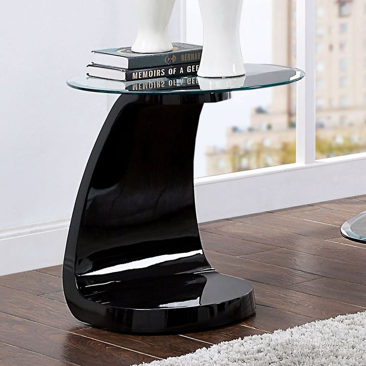 The appearance of Nahara End Table In Black designed by Furniture of America in the modern / contemporary interior design. This black piece of furniture  was selected by 1StopBedrooms from Nahara Collection to add a touch of cosiness and style into your home. Sku: FOA4042BK-E-1;FOA4042BK-E-2. Material: Glass. Product Type: End Table. Image1