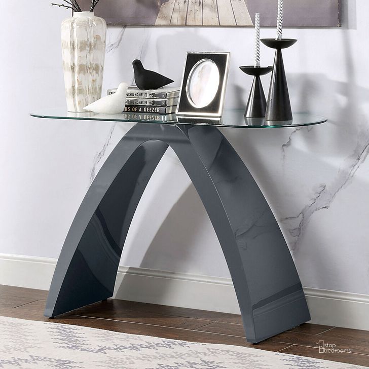 The appearance of Nahara Sofa Table In Gray designed by Furniture of America in the modern / contemporary interior design. This gray piece of furniture  was selected by 1StopBedrooms from Nahara Collection to add a touch of cosiness and style into your home. Sku: FOA4042GY-S-1;FOA4042GY-S-2. Material: Glass. Product Type: Sofa Table. Image1
