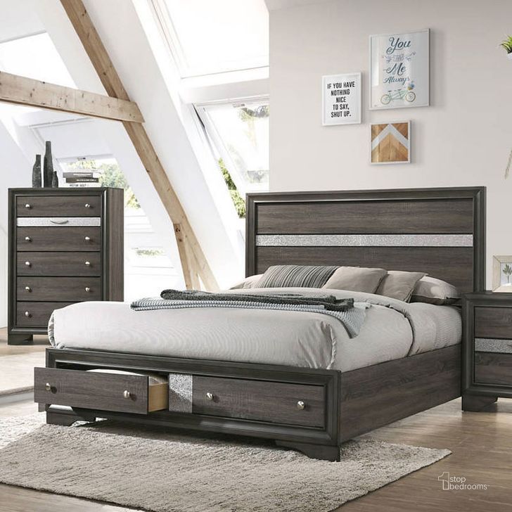 The appearance of Naima Storage Bed (Gray) (Queen) designed by ACME in the modern / contemporary interior design. This gray piece of furniture  was selected by 1StopBedrooms from Naima Collection to add a touch of cosiness and style into your home. Sku: 25970Q-HF;25971Q-R;25972Q-DRW. Bed Type: Storage Bed. Material: Wood. Product Type: Storage Bed. Bed Size: Queen. Image1