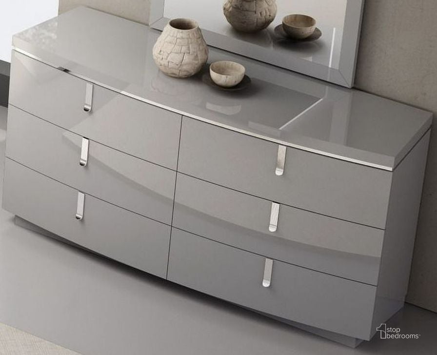 The appearance of New York Gray Dresser designed by J&M in the modern / contemporary interior design. This gray piece of furniture  was selected by 1StopBedrooms from New York Collection to add a touch of cosiness and style into your home. Sku: 18215-D. Material: Wood. Product Type: Dresser. Image1