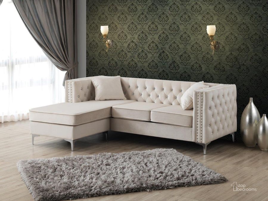 The appearance of Paige Ivory Sofa Chaise designed by Glory in the modern / contemporary interior design. This ivory piece of furniture  was selected by 1StopBedrooms from Paige Collection to add a touch of cosiness and style into your home. Sku: G827B-SC-Sofa Seat, Arm, Back;G827B-SC-Chaise-Base, Cushion, Hardware, Leg. Material: Wood. Product Type: Sofa Chaise. Image1