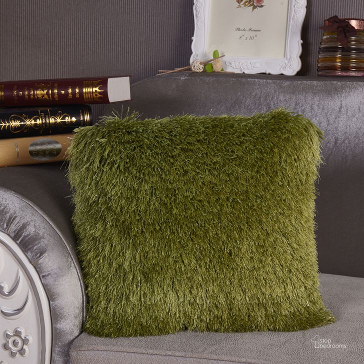 The appearance of Pelorus Lime Pillow and Throw 0qb2330192 designed by FineForm in the modern / contemporary interior design. This lime piece of furniture  was selected by 1StopBedrooms from Pelorus Collection to add a touch of cosiness and style into your home. Sku: PIL-NSL-2015. Material: Polyester. Product Type: Pillow.