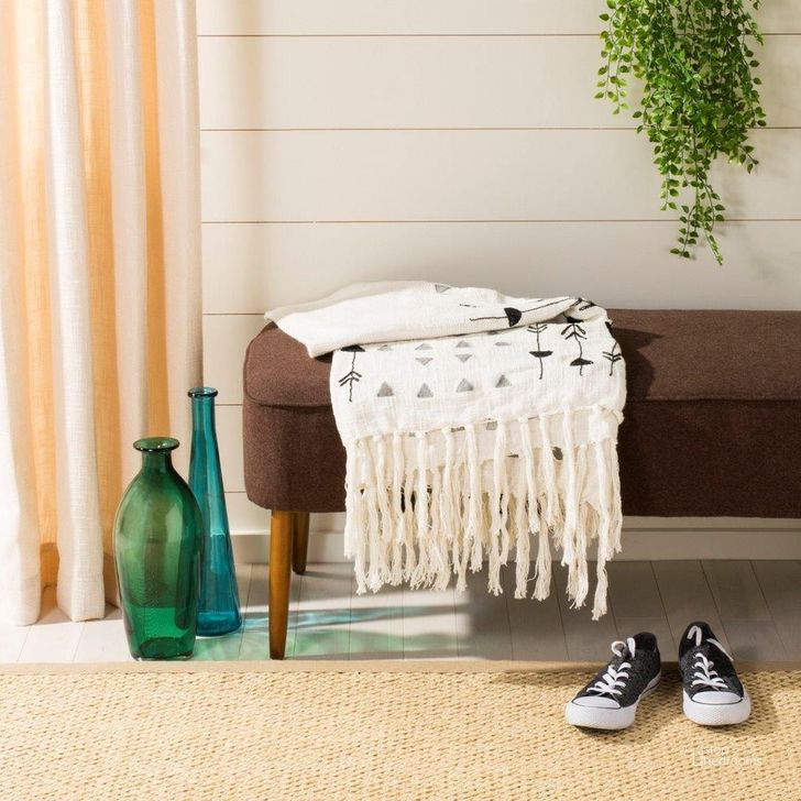 The appearance of Penton Fringe Throw THR908A-5060 designed by Safavieh in the country / farmhouse interior design. This grey/white piece of furniture  was selected by 1StopBedrooms from Penton Collection to add a touch of cosiness and style into your home. Sku: THR908A-5060. Material: Cotton. Product Type: Pillows and Throw. Image1