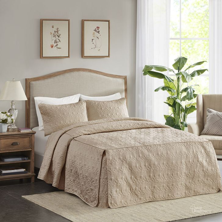 The appearance of Polyester Fitted King Bedspread In Khaki designed by Olliix in the traditional interior design. This khaki piece of furniture  was selected by 1StopBedrooms from Quebec Collection to add a touch of cosiness and style into your home. Sku: MP13-6479. Material: Polyester. Bed Size: King. Product Type: Comforter Set. Image1