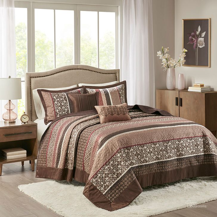 The appearance of Princeton 5 Piece Jacquard Queen Bedspread Set In Red designed by Olliix in the traditional interior design. This red piece of furniture  was selected by 1StopBedrooms from Princeton Collection to add a touch of cosiness and style into your home. Sku: MP13-4340. Material: Polyester. Bed Size: Queen. Product Type: Comforter Set. Image1