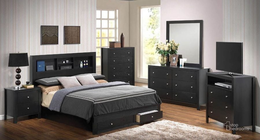 The appearance of Glory Furniture G2450D Storage Bedroom Set in Black designed by Glory in the transitional interior design. This black piece of furniture  was selected by 1StopBedrooms from G2450D Collection to add a touch of cosiness and style into your home. Sku: G2450D-TSB2-Twin Bed  Headboard;G2450D-TSB2-Twin Bed  Footboard;G2450D-TSB2-Twin Bed  Rails;G2450D-TSB2-Twin Bed  Footboard Drawers;G2450-N-Nightstand. Material: Wood. Product Type: Storage Bed. Bed Size: King. Image1
