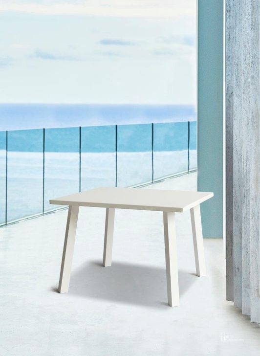 The appearance of Rio Indoor-Outdoor Square Aluminum Dining Table In Matte White designed by Whiteline Modern Living in the modern / contemporary interior design. This white piece of furniture  was selected by 1StopBedrooms from Rio Collection to add a touch of cosiness and style into your home. Sku: DT1593S-WHT. Table Base Style: Legs. Table Top Shape: Square. Material: Aluminum. Product Type: Dining Table. Size: 39". Image1