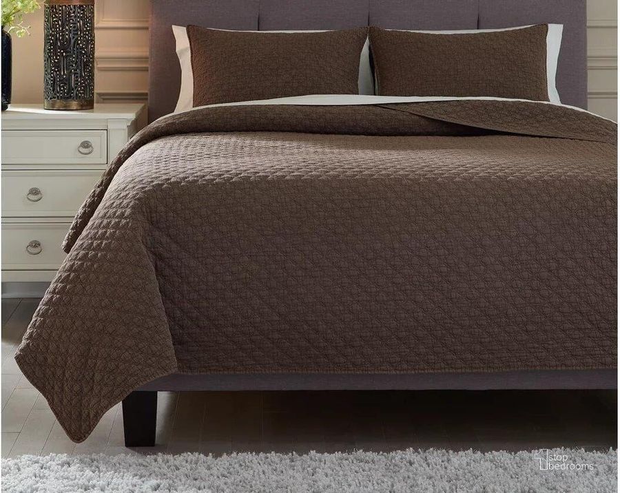 The appearance of Ryter Brown Twin Coverlet Set designed by Signature Design by Ashley in the transitional interior design. This brown piece of furniture  was selected by 1StopBedrooms from Ryter Collection to add a touch of cosiness and style into your home. Sku: Q722001T. Material: Microfiber. Bed Size: Twin. Product Type: Coverlet Set. Image1