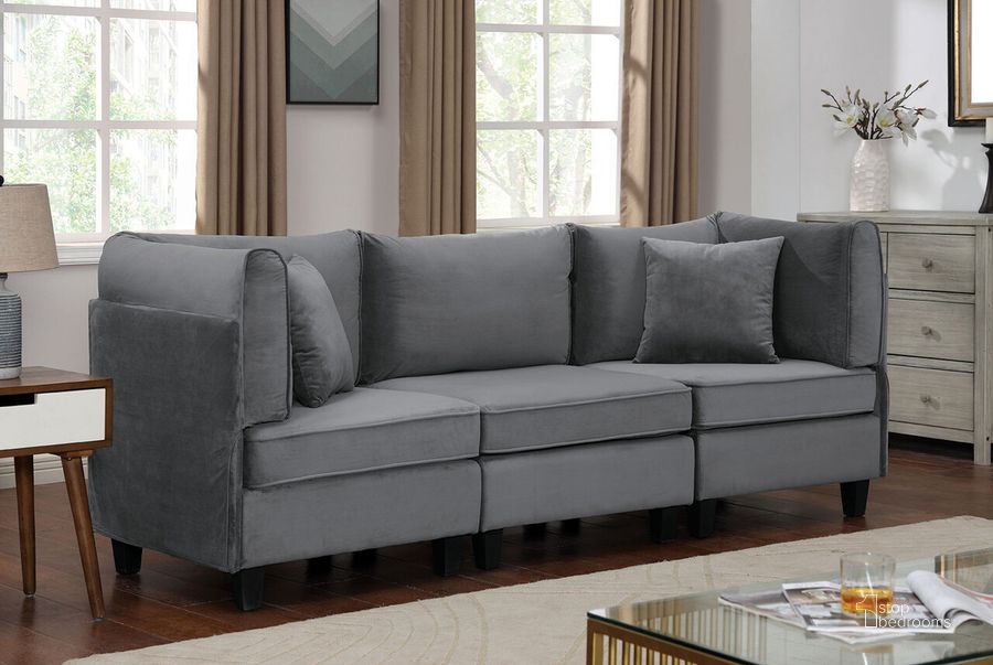 The appearance of Sandrine Sofa In Gray designed by Furniture of America in the modern / contemporary interior design. This gray piece of furniture  was selected by 1StopBedrooms from Sandrine Collection to add a touch of cosiness and style into your home. Sku: CM6499-CNR;CM6499-CH. Product Type: Sofa. Material: Flannelette.