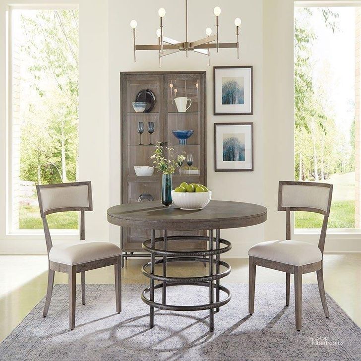 The appearance of Sedona Round Dining Room Set designed by Hekman in the transitional interior design. This gray piece of furniture  was selected by 1StopBedrooms from Sedona Collection to add a touch of cosiness and style into your home. Sku: 24521;24525. Table Base Style: Pedestal. Table Top Shape: Round. Product Type: Dining Room Set. Size: 54". Image1