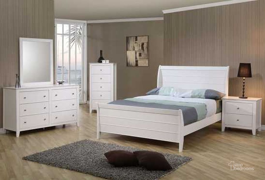 The appearance of Selena Youth Sleigh Bedroom Set - 400231 designed by Coaster in the transitional interior design. This white piece of furniture  was selected by 1StopBedrooms from Selena Collection to add a touch of cosiness and style into your home. Sku: 400231TB1;400231TB2;400231TB3;400231TB4;400232. Bed Type: Sleigh Bed. Material: Wood. Product Type: Sleigh Bed. Bed Size: Twin. Image1