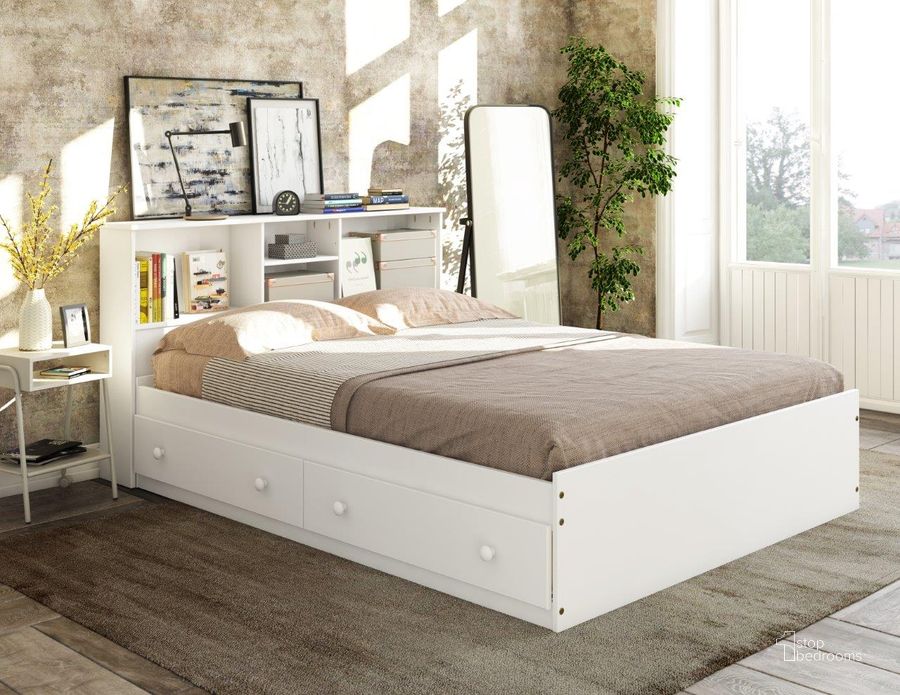 The appearance of Solid Wood Full Kansas MateS Bed In White designed by Palace Imports in the traditional interior design. This white piece of furniture  was selected by 1StopBedrooms from  to add a touch of cosiness and style into your home. Sku: 2441. Bed Type: Storage Bed. Material: Wood. Product Type: Storage Bed. Bed Size: Full. Image1